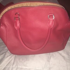 🚫🚫🚫Pretty Nine West Tote🚫🚫🚫